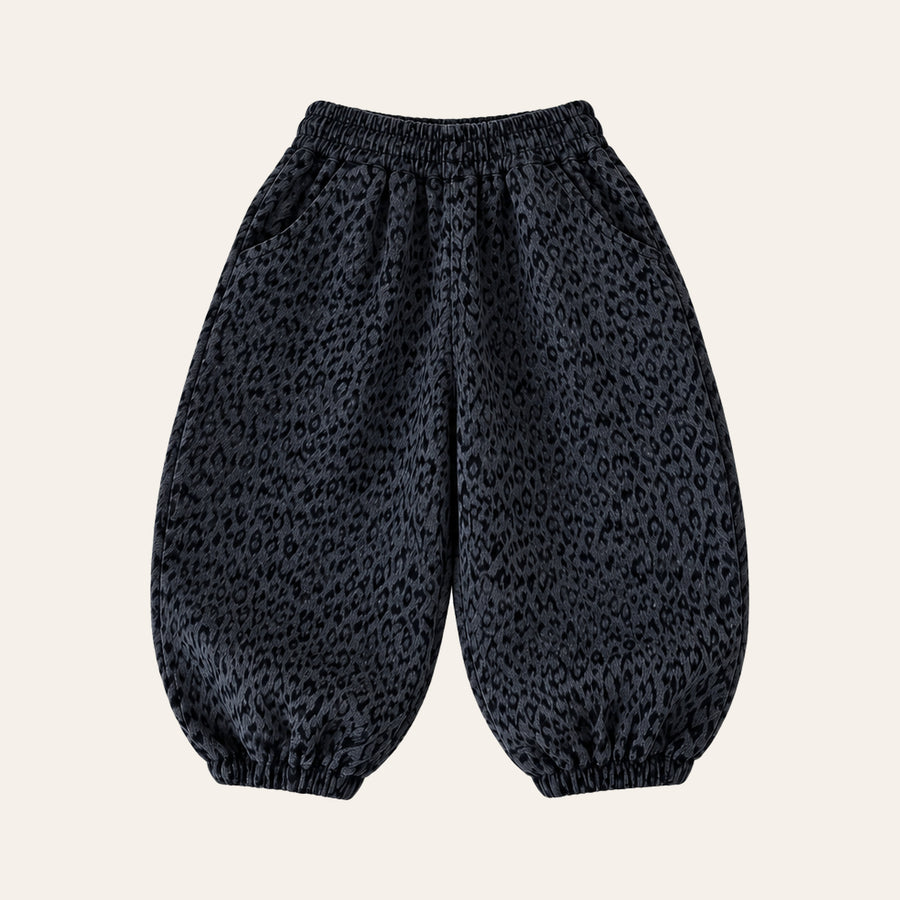 Balloon Jogger Pants in Leopard, front